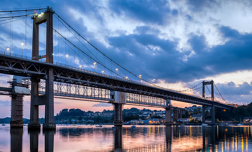 evBridgingTheDivide-header